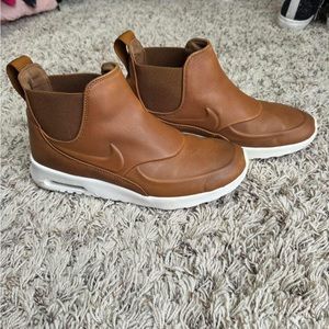 Nike Air Thea Mid Ale Brown